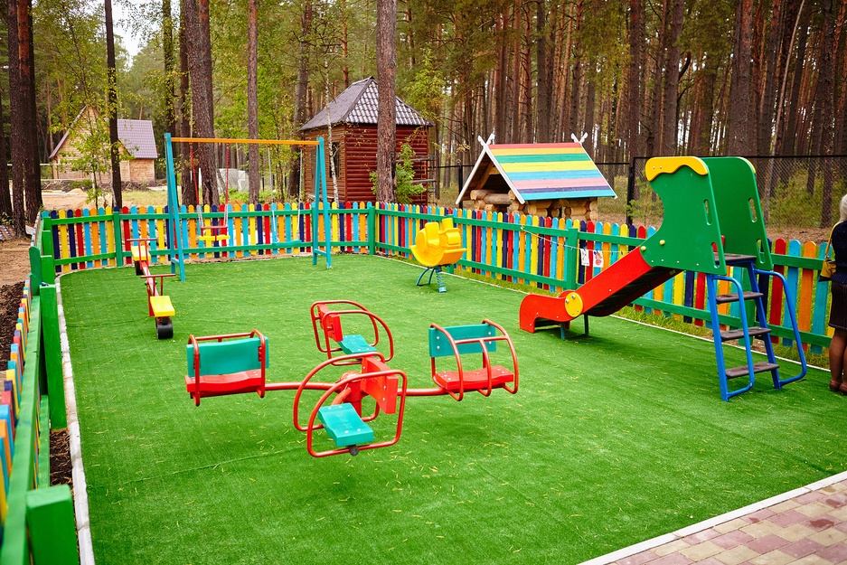Тесла детский клуб